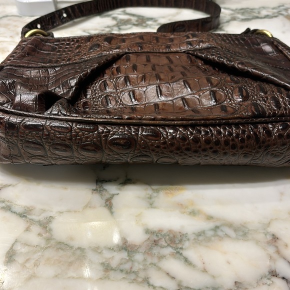 Vintage Brahmin Brown Leather Croc Small Shoulder Purse - Picture 4 of 8